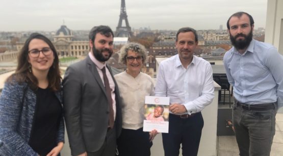 Droits de l’enfant : la Dynamique remet son nouvel Observatoire à Adrien Taquet